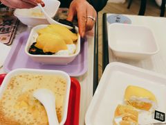 -满记甜品(优客百盛店)