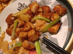 -老莞家私房菜-超级鱼头佛跳墙