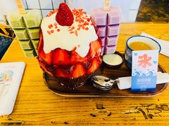 草莓生乳冰-WONDER ICE 萬得冰田(建設路总店)
