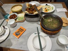 -小菜园新徽菜(芜湖万达店)