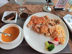 -加洲阳光西餐厅(海昌路店)