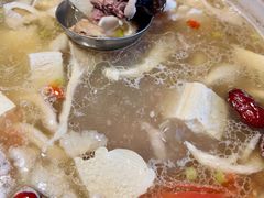 -口袋鸭砂煲火锅(解放路店)