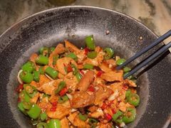 -佬麻雀·新湘菜(珠海金发购物中心店)