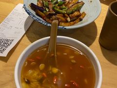 -小六汤包·老字号·中华名小吃(兴庆路店)