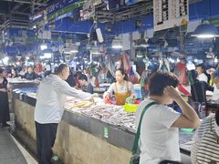 -鸿港海鲜批发市场