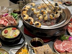 -围炉肉舍•炭烤活鳗•丹东海鲜烤肉(步行街店)