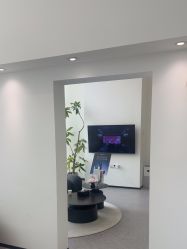 -JNK皮肤管理中心