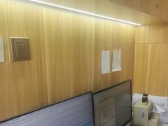-上海仁爱医院口腔科 · 种植