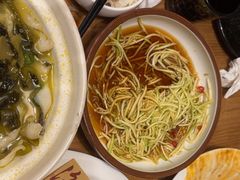 -海派美食·家宴海鲜青岛菜·石锅鲽鱼头(东方城店)