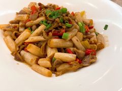 酸辣藕尖炒鸡胗饭-满福隆酒楼(万绿园店)