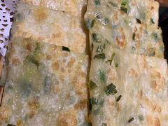 葱花饼-95号酱骨·一块豆腐(展春园西路店)