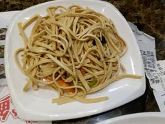 -黄记煌三汁焖锅(名泉广场店)