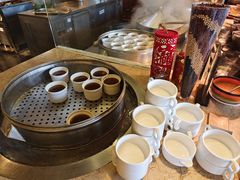 -大中华希尔顿酒店-念自助餐·嗨啤·小龙虾