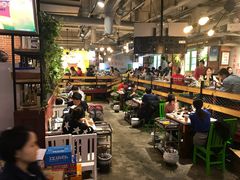大堂-钢管厂歆瑞源油卤串串香(春熙路太古里店)