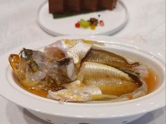 -景月阁空中食府(希尔顿酒店)