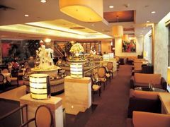 -广东大厦酒店(广州北京路步行街纪念堂地铁站店)