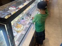 -花花卷卷·鲜食蛋糕(静安久光百货店)