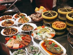 -八一好吃街·高品美食广场