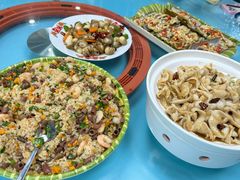 -崴海渔村(虹梅路店)