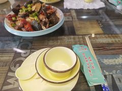 -小红鲸·海鲜餐厅(轸大路店)