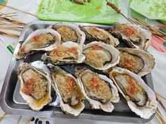 -蚝哥花姐湛江烤生蚝(美丽湾市场店)