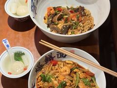 -李犟大爆鳝面·手工蟹黄包(湖滨西湖店)