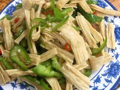 青椒腐竹-汉时湘菜