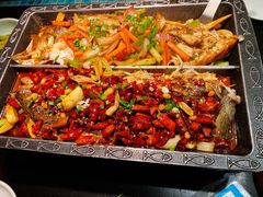 -鸣记脆皮烤鱼·海鲜烤鱼(三八广场店)