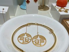 -LADY FAFA(巨鹿路陕西南路路口店)