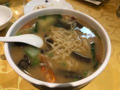 -何记面馆(龙泉山店)