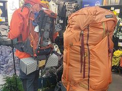 -迪卡侬(西三旗店)