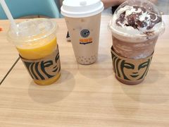 -星巴克臻选(周浦万达店)