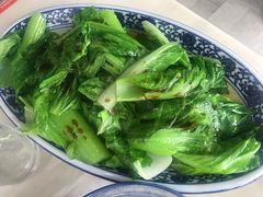 白灼时蔬-九道菜有鸡鱼头(石鼓路店)