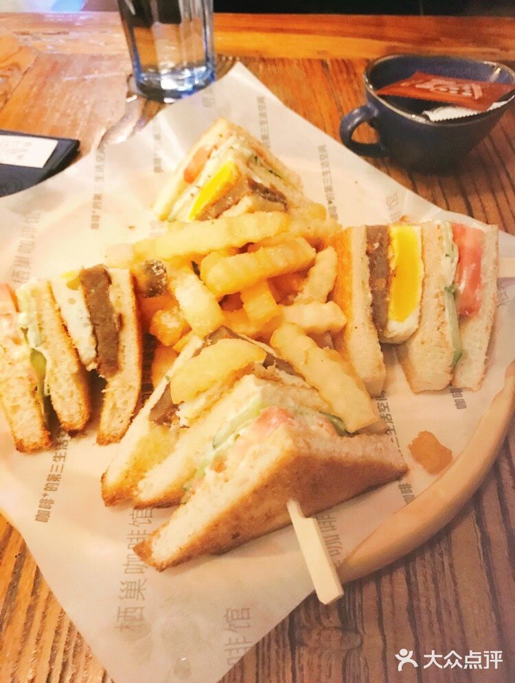 巢式三杯鸡 味道还是不错的