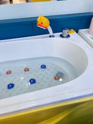 -蓝鲸快乐宝贝婴童游泳馆(南飞鸿十年城店)