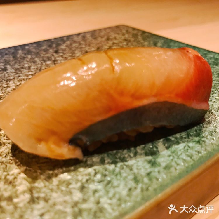 说到平价寿司，怎么能遗漏鮨金兰呢？