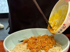 -裕兴记•蟹黄面馆(人民广场店)