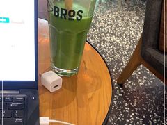 -Moka Bros 摩卡站(嘉华店)
