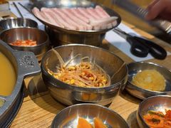 -姜虎东白丁烤肉(虹桥天地店)