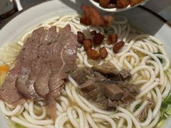 -鑫花溪牛肉米粉(凤凰街创始总店)