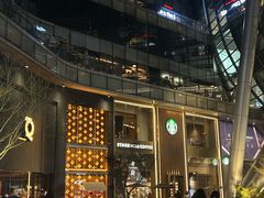 -星巴克臻选(济南恒隆店)