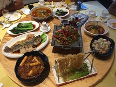-鱼翅楼·津派砂锅鱼翅(水上公园店)