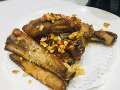 手抓钢琴猪仔骨-稻香酒家·33年老字号·港式粤菜(富邦中心店)