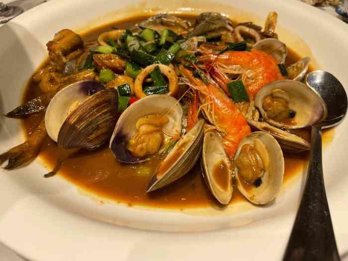 东大方·传统苏杭味(武康营盘店)