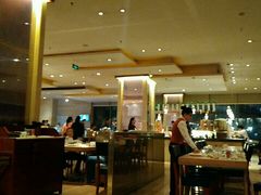 大堂-昆山琶拉帝诗酒店·河畔咖啡厅Riverside Cafe