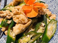 -海派悦庭·海胆烧麦·新融合菜(凯德广场店)