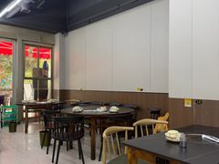 -周良天山牛杂城(天山路总店)