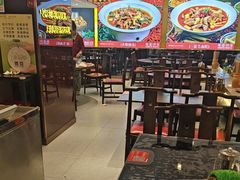 -川流不息·地道川菜·小龙虾(松东路店)