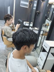 -藤野造型·专业烫染店