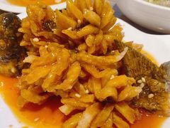 松子鱼-长城东北菜(新港西路店)
